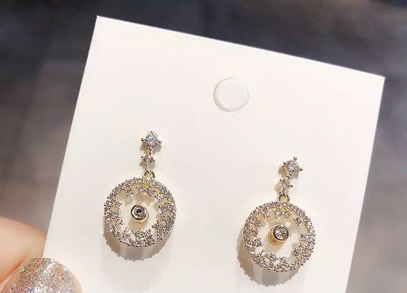 Maria Gold Round Earrings