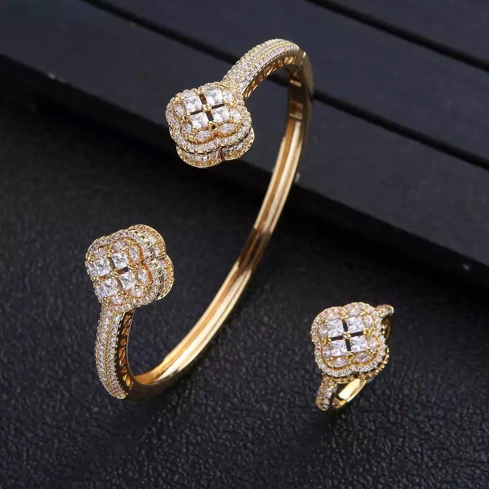 Gold Luxury Resizable Open Clover Cubic Zirconia Bangle and ring set